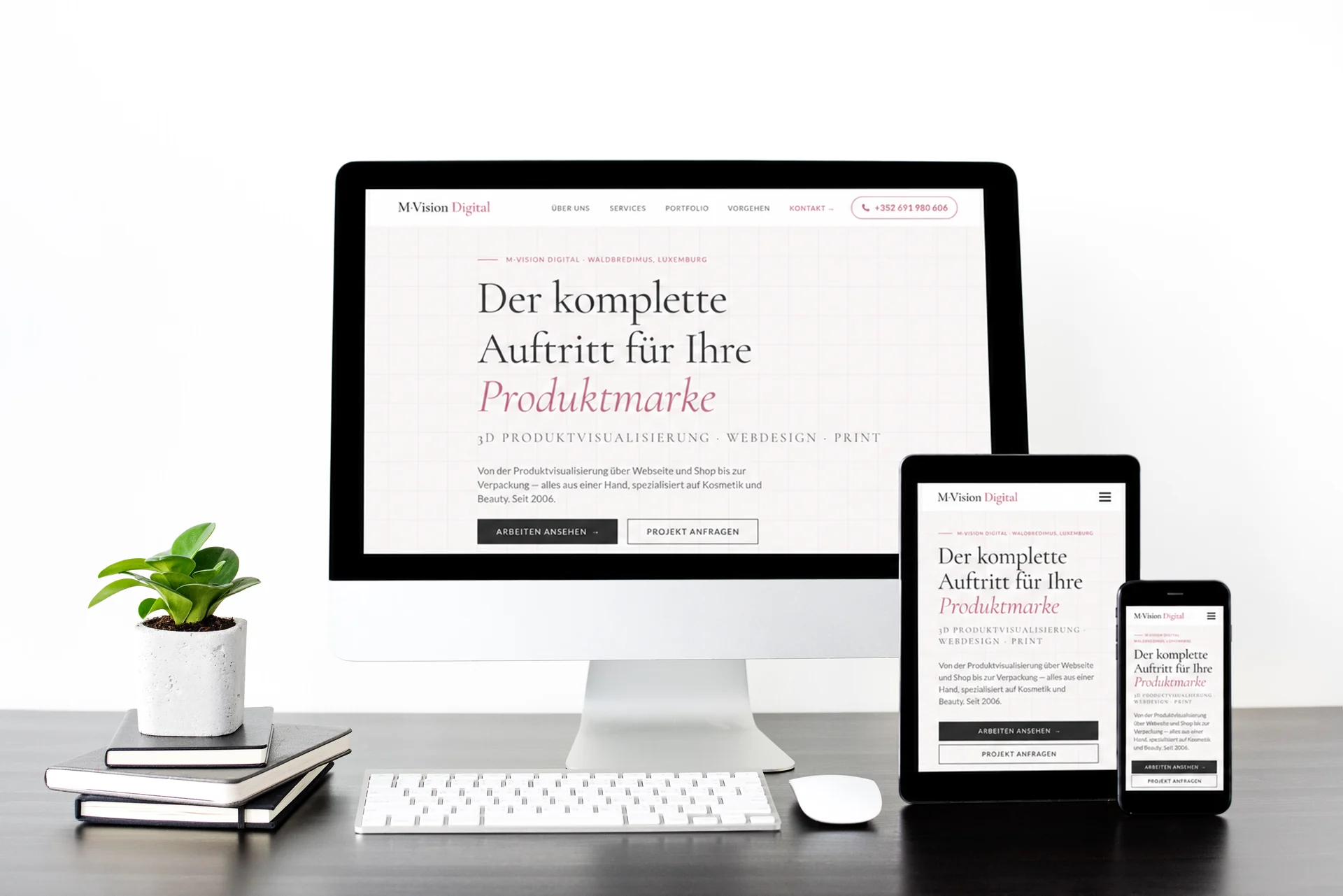 Responsive-Mockup der Startseite von M-Vision Digital auf Desktop, Tablet und Smartphone